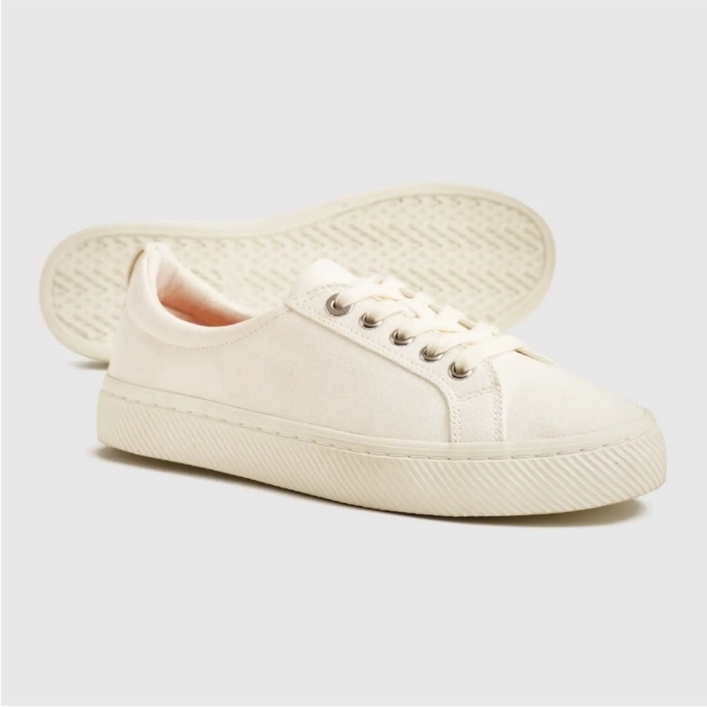 Quince Off-White Eco organic cotton Women's Sneakers - Picture 4 of 11